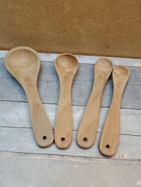 Wooden Measuring Spoons Set of 4